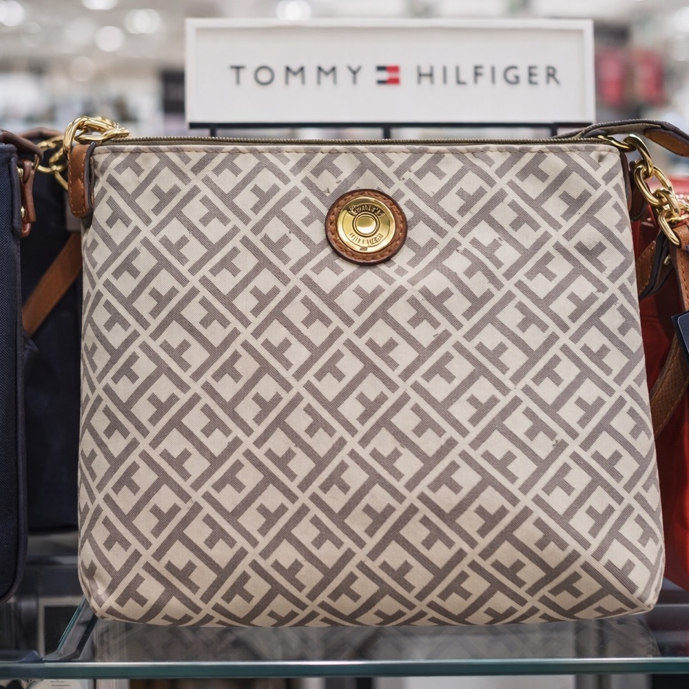 Tommy Hilfiger Crossbody Bag Brown Logo Print Gold Hardware Adjustable Strap